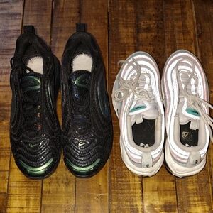 Nike Kids Black and White Sneakers with Green Accents